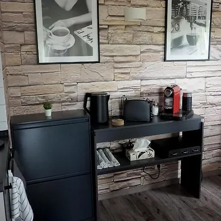 Schoene Mit Terrasse & Blick Ins Gruene *