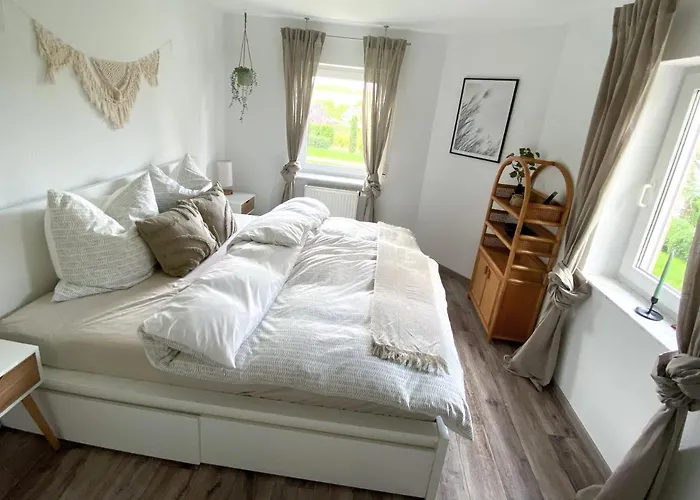 Schoene Mit Terrasse & Blick Ins Gruene *